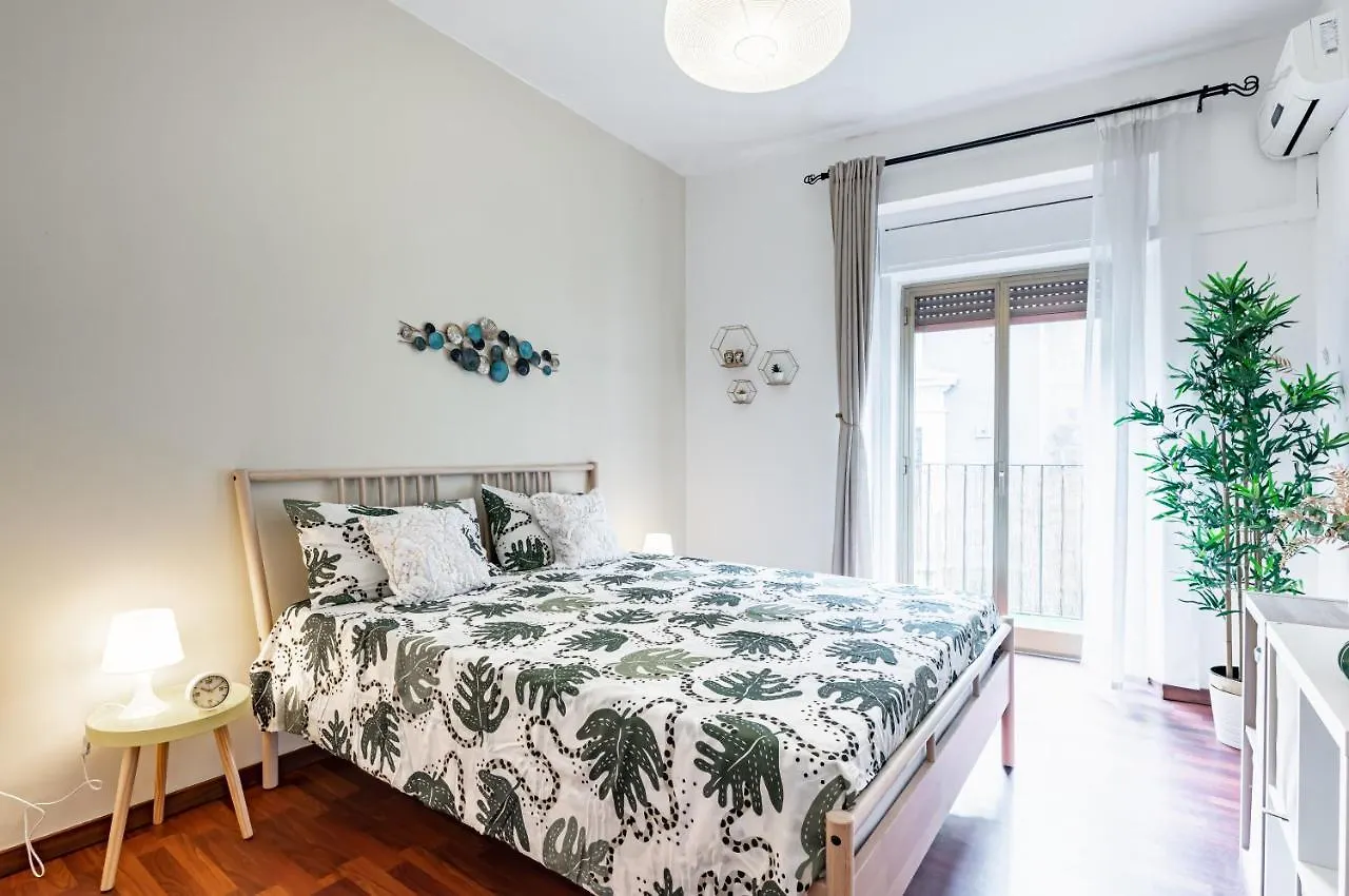 Casa Giuffri - Castello Ursino Flat With Balcony location